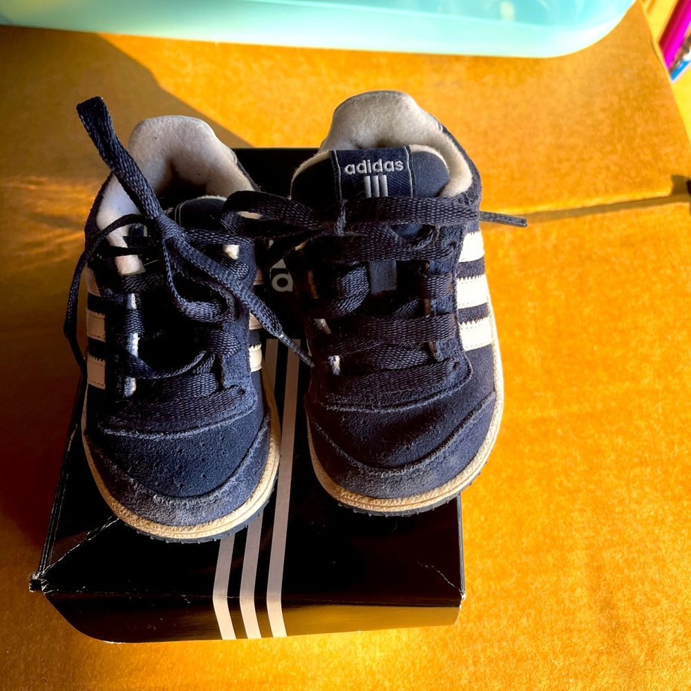 Adidas sneakers 5k